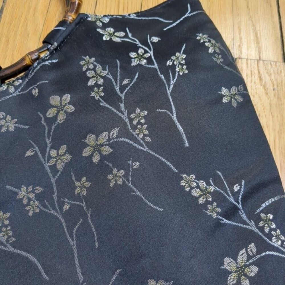 Vintage 90s Purse Asian Floral Embroidery Satin Black Silver Bamboo Handle - Picture 3 of 4